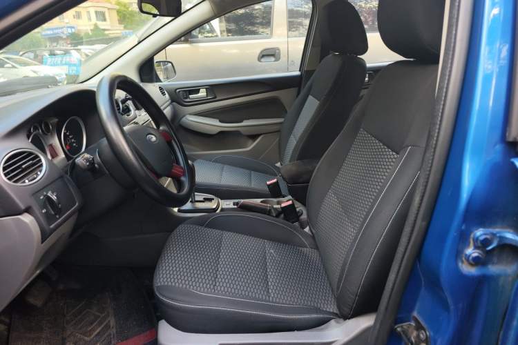 Used Ford Focus 2013 Hatchback Classic 1.8L Automatic Base Model Left Front Seat