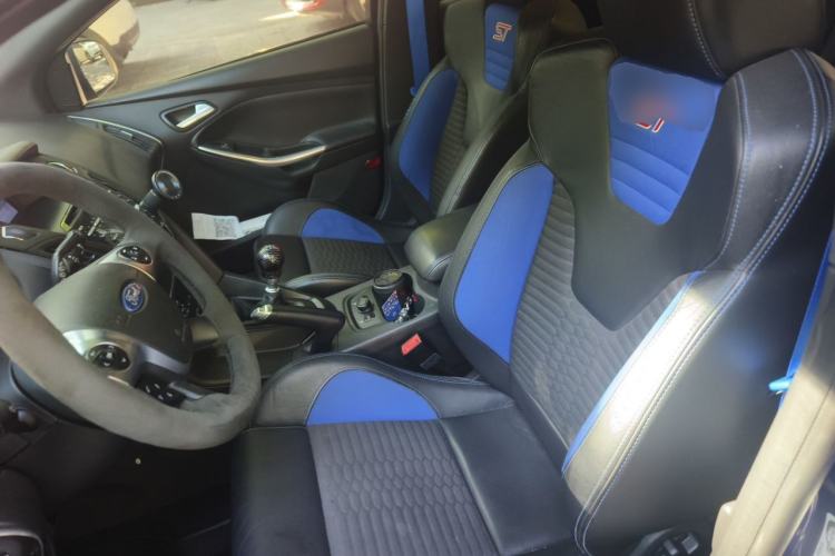 Used Ford Focus 2013 2.0T ST Standard Edition Left Front Seat