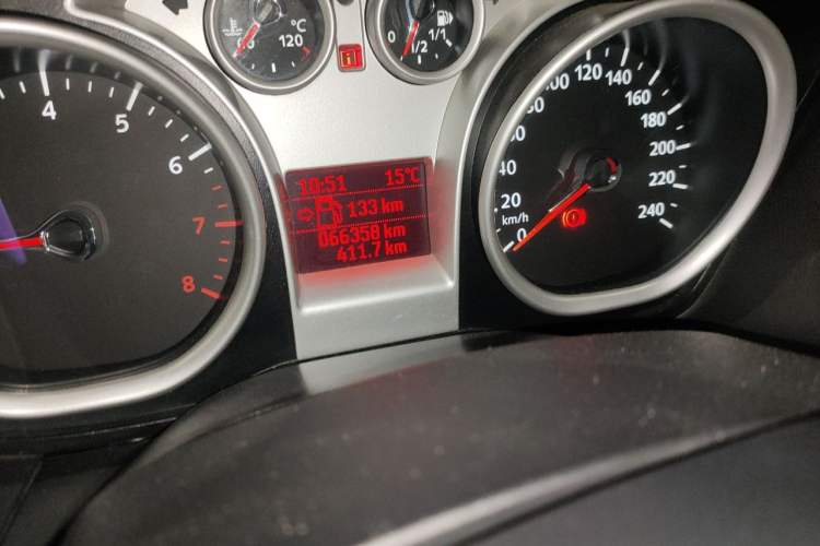 Used Ford Focus 2013 Hatchback Classic 1.8L Manual Base Model Odometer Close Up
