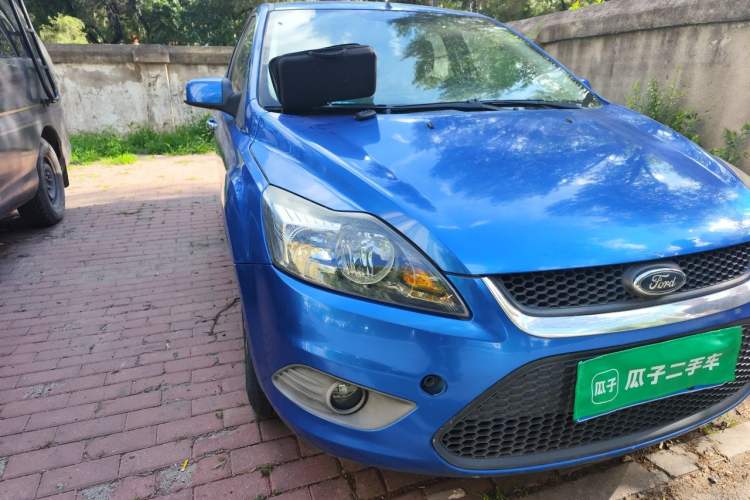Used Ford Focus 2013 Hatchback Classic 1.8L Automatic Base Model Right Front Headlight