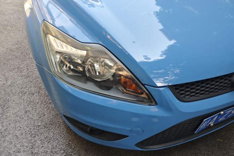 Used Ford Focus 2013 Hatchback Classic 1.8L Automatic Base Model Right Front Headlight