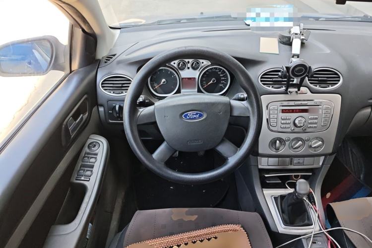 Used Ford Focus 2013 Hatchback Classic 1.8L Manual Base Model Steering Wheel