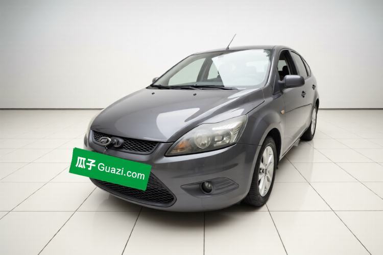 Ford Focus 2013 Hatchback Classic 1.8L Automatic Base Model usado Guazi used car, China used car export, Used car for sale, Used cars, Cheapest cars for sale