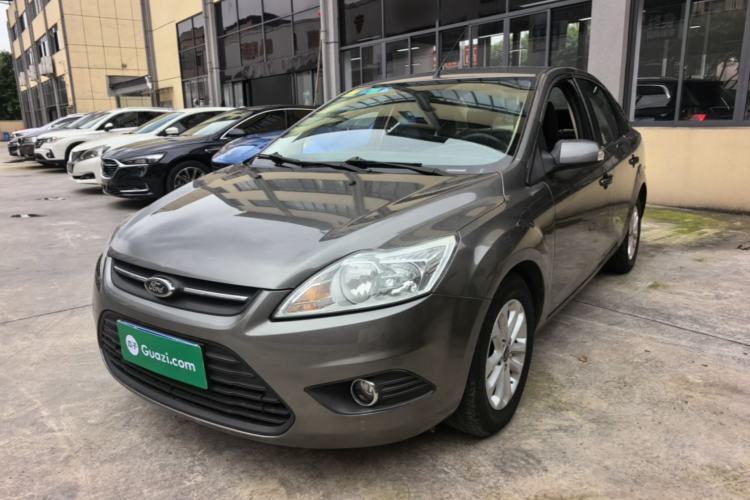Used Ford Focus 2013 Sedan Classic 1.8L Manual Base Model Guazi used car, China used car export, Used car for sale, Used  cars, Cheapest cars for sale