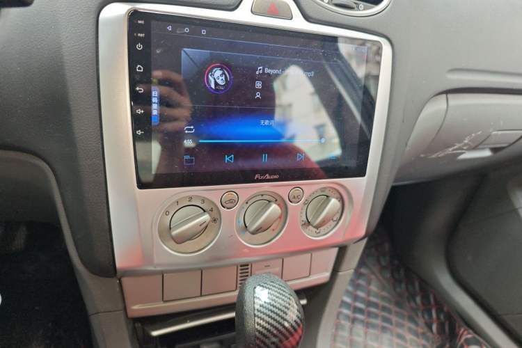 Used Ford Focus 2013 Hatchback Classic 1.8L Automatic Base Model Audio And AC Panel
