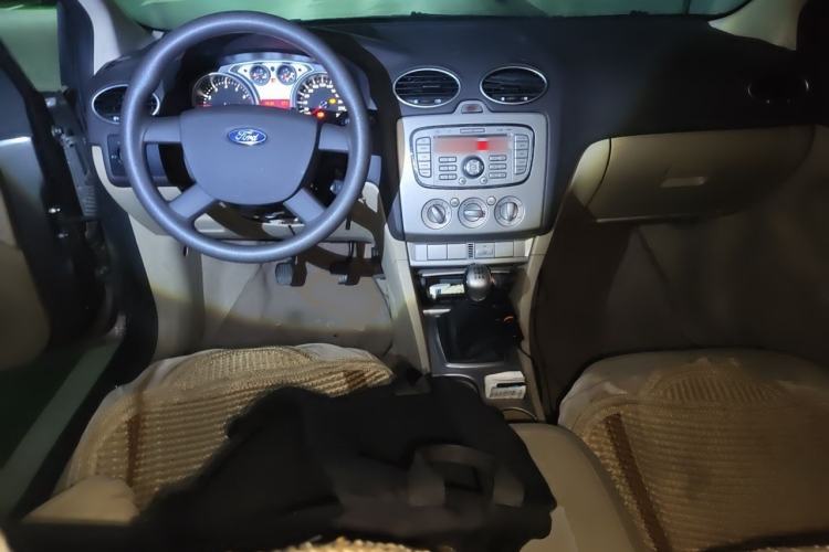 Used Ford Focus 2013 Sedan Classic 1.8L Manual Millionth Anniversary Edition Center Console