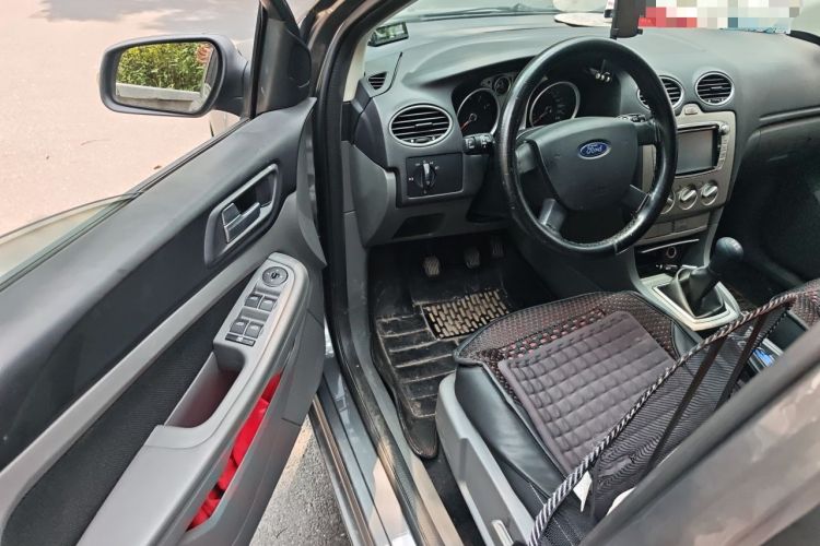 Used Ford Focus 2013 Hatchback Classic 1.8L Manual Base Model Driver Seat