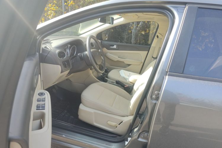 Used Ford Focus 2013 Sedan Classic 1.8L Manual Millionth Anniversary Edition Driver Seat