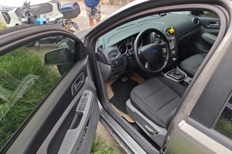 Used Ford Focus 2013 Hatchback Classic 1.8L Automatic Base Model Driver Seat