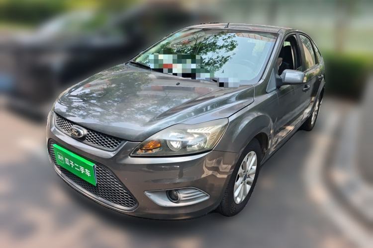 Used Ford Focus 2013 Hatchback Classic 1.8L Manual Base Model Guazi used car, China used car export, Used car for sale, Used  cars, Cheapest cars for sale