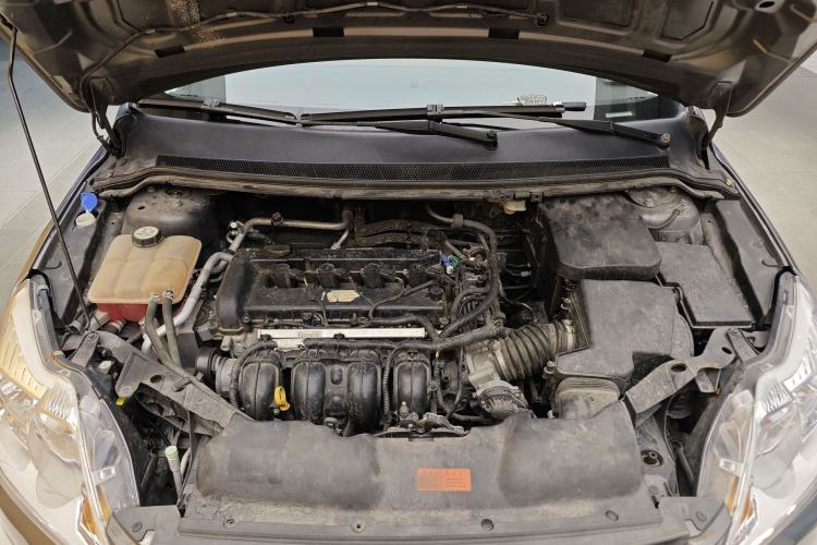 Used Ford Focus 2013 Sedan Classic 1.8L Manual Fashion Edition Engine Bay