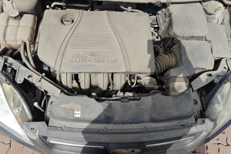 Used Ford Focus 2013 Sedan Classic 1.8L Automatic Fashion Edition Engine Bay