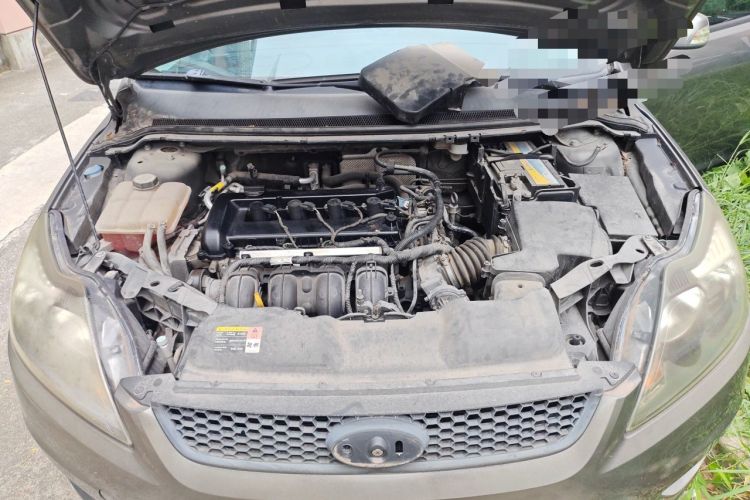 Used Ford Focus 2013 Hatchback Classic 1.8L Automatic Base Model Engine Bay