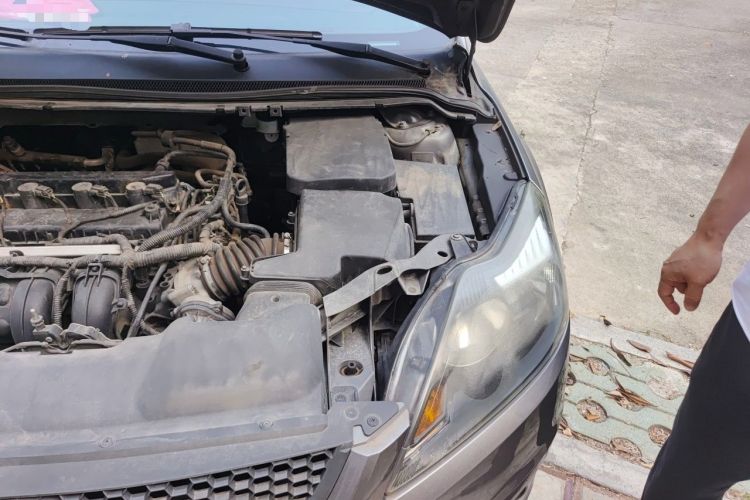 Used Ford Focus 2013 Hatchback Classic 1.8L Automatic Base Model Engine Bay Left