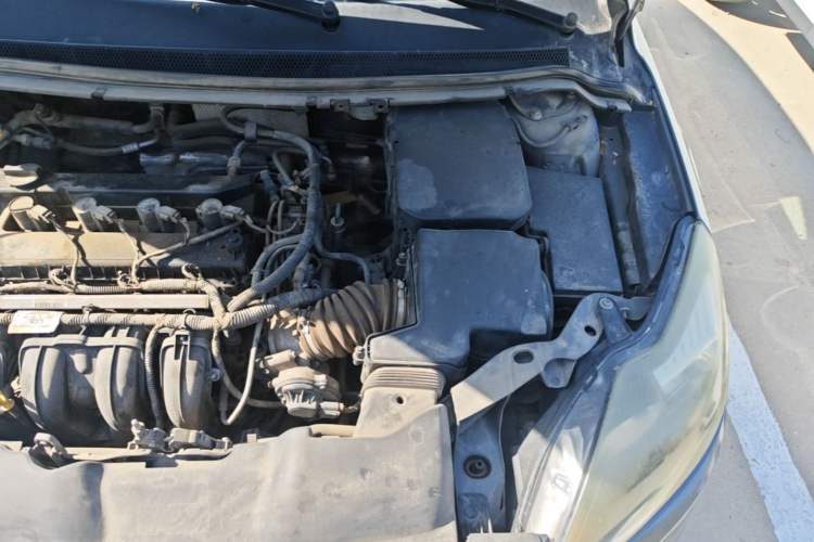 Used Ford Focus 2013 Hatchback Classic 1.8L Automatic Base Model Engine Bay Left
