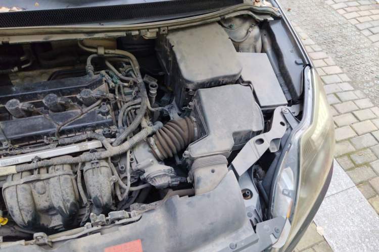 Used Ford Focus 2013 Hatchback Classic 1.8L Automatic Base Model Engine Bay Left