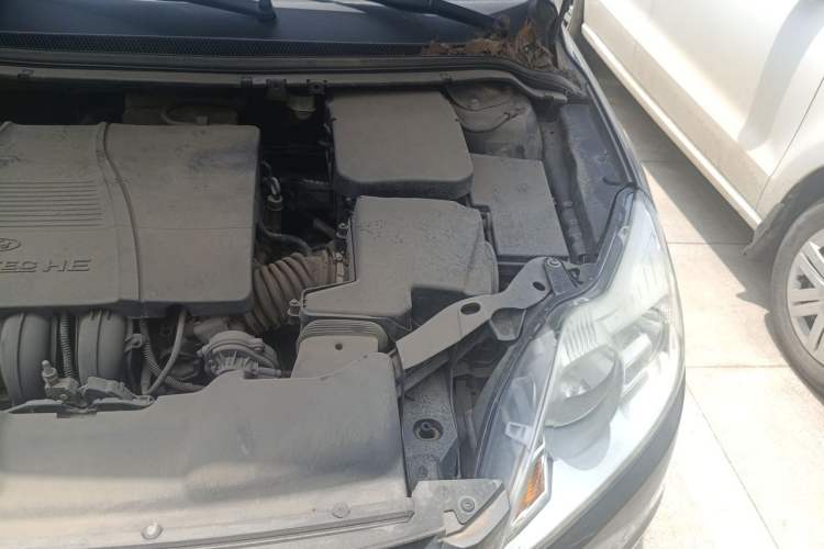 Used Ford Focus 2013 Sedan Classic 1.8L Automatic Fashion Edition Engine Bay Left