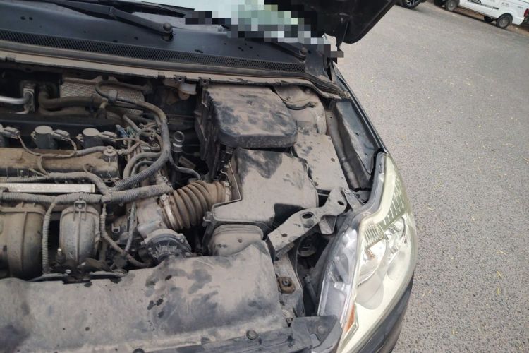 Used Ford Focus 2013 Sedan Classic 1.8L Automatic Base Model Engine Bay Left