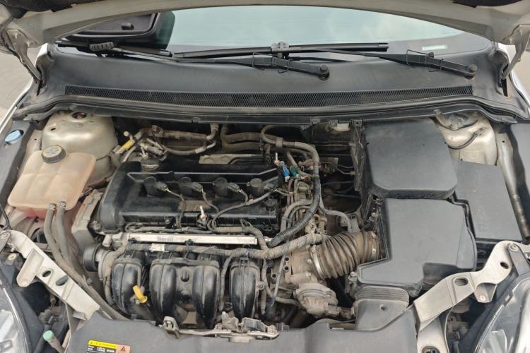 Used Ford Focus 2013 Hatchback Classic 1.8L Manual Base Model Engine Bay