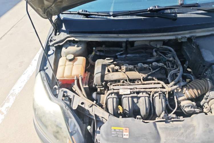 Used Ford Focus 2013 Hatchback Classic 1.8L Automatic Base Model Engine Bay Right