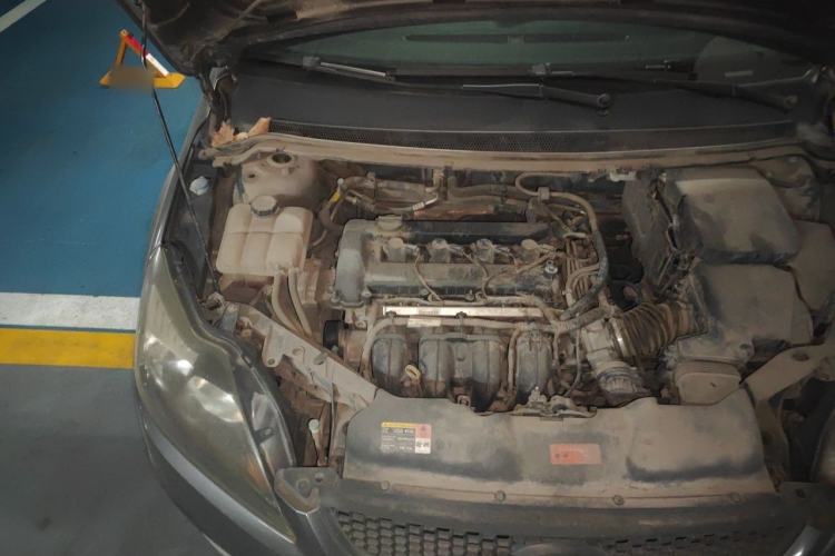 Used Ford Focus 2013 Hatchback Classic 1.8L Manual Base Model Engine Bay Right