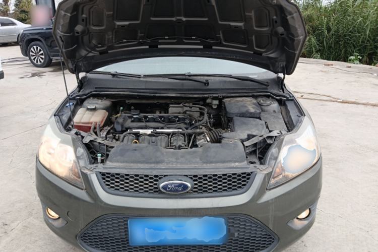 Used Ford Focus 2013 Hatchback Classic 1.8L Automatic Base Model Engine Bay