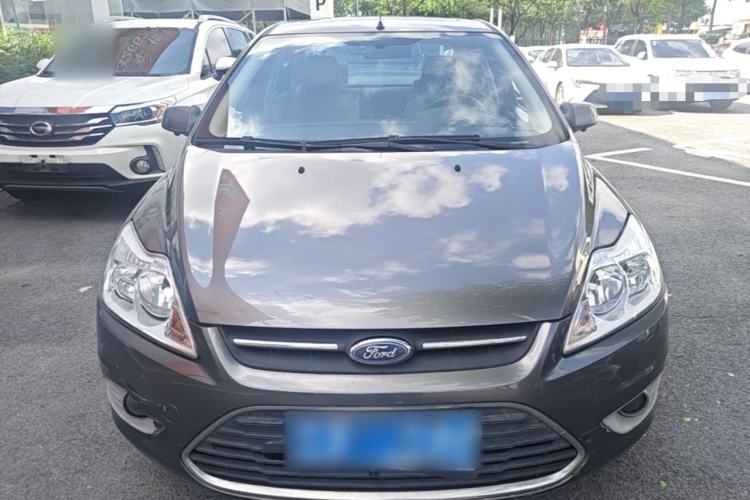 Used Ford Focus 2013 Sedan Classic 1.8L Manual Fashion Edition Front