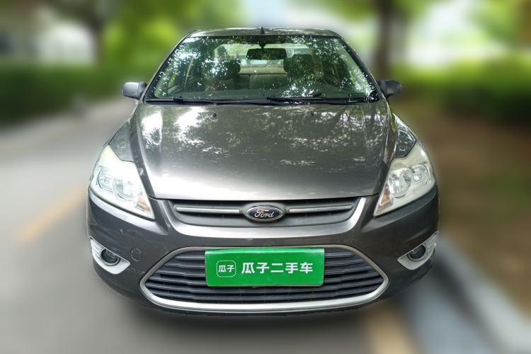 Used Ford Focus 2013 Sedan Classic 1.8L Automatic Fashion Edition Front