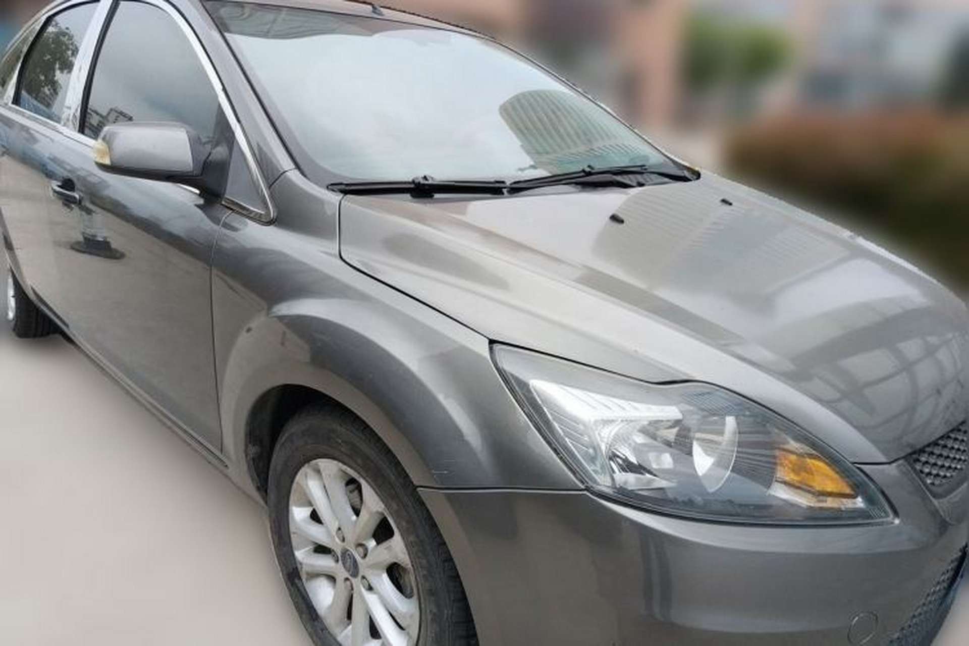 Used Ford Focus 2013 Hatchback Classic 1.8L Automatic Base Model Front Right 45 Deg