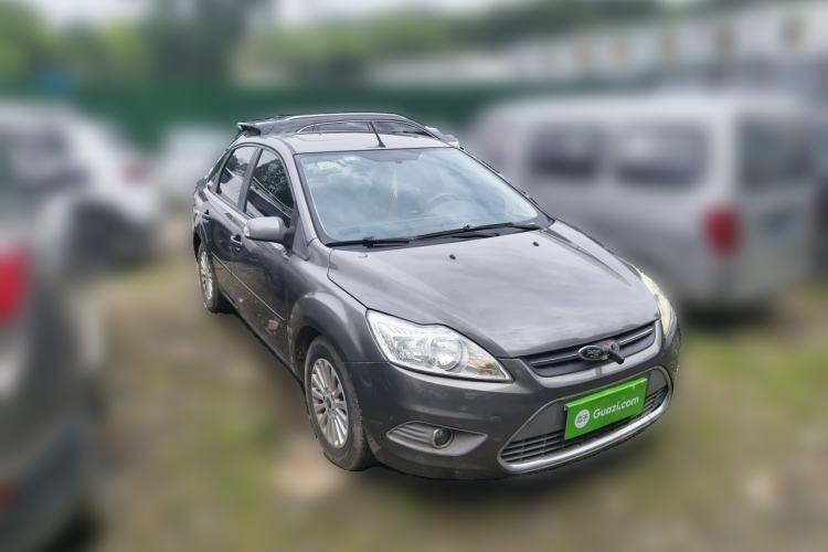 Used Ford Focus 2013 Sedan Classic 1.8L Automatic Millionth Anniversary Edition Front Right 45 Deg