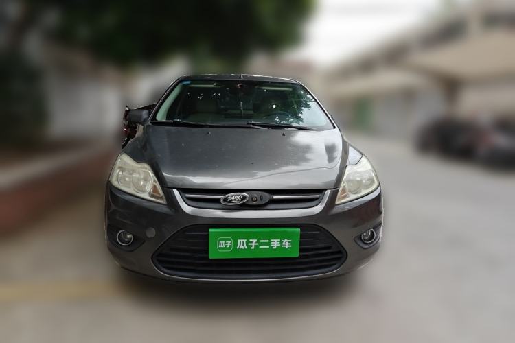 Used Ford Focus 2013 Sedan Classic 1.8L Manual Base Model Front
