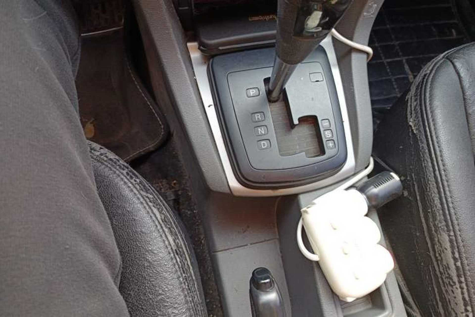 Used Ford Focus 2013 Hatchback Classic 1.8L Automatic Fashion Edition Gear Lever