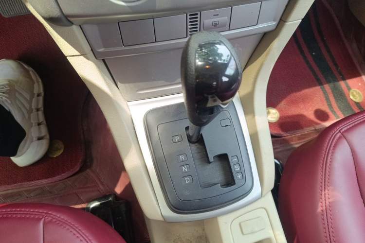 Used Ford Focus 2013 Sedan Classic 1.8L Automatic Base Model Gear Lever