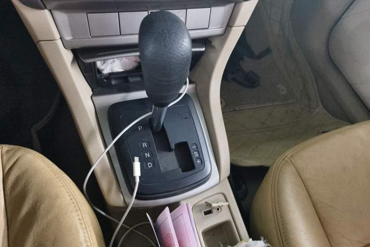 Used Ford Focus 2013 Sedan Classic 1.8L Automatic Base Model Gear Lever