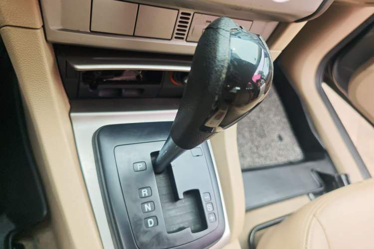 Used Ford Focus 2013 Sedan Classic 1.8L Automatic Base Model Gear Lever