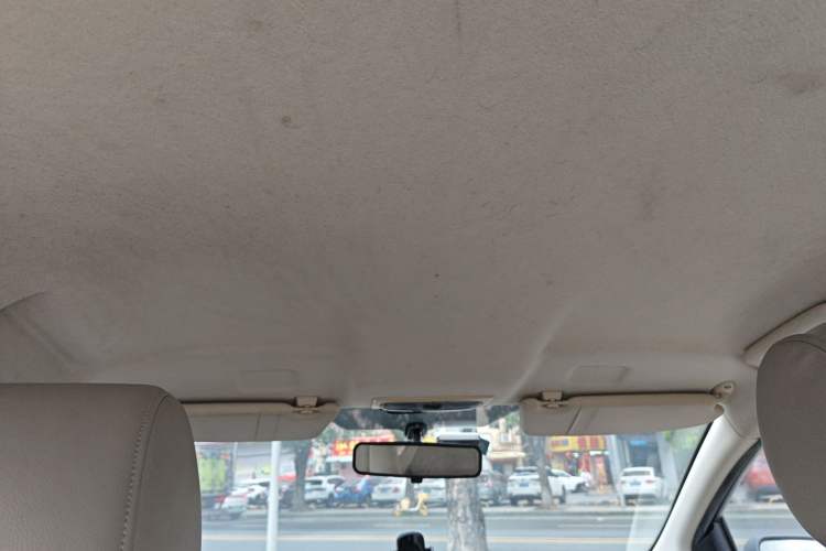 Used Ford Focus 2013 Sedan Classic 1.8L Manual Base Model Headliner