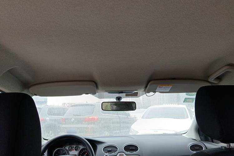Used Ford Focus 2013 Hatchback Classic 1.8L Automatic Base Model Headliner