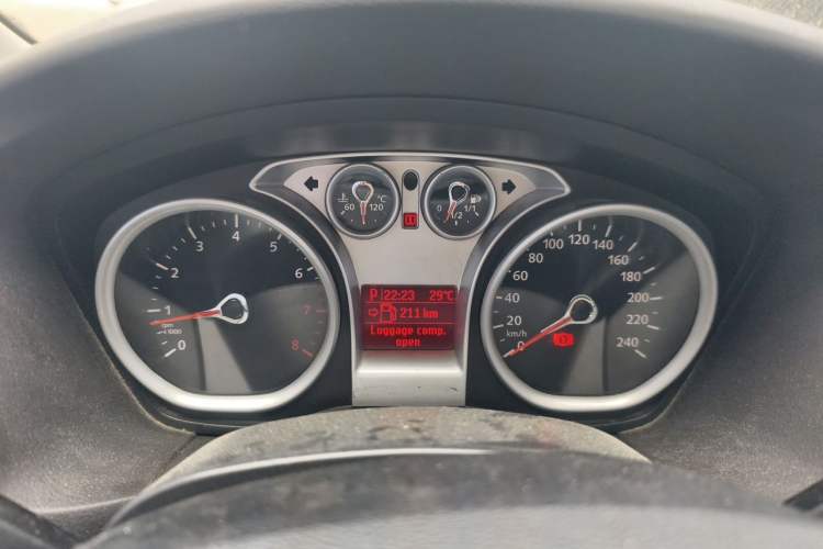 Used Ford Focus 2013 Hatchback Classic 1.8L Automatic Millionth Anniversary Edition Instrument Cluster