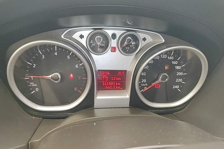 Used Ford Focus 2013 Sedan Classic 1.8L Manual Base Model Instrument Cluster