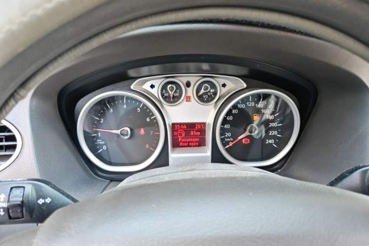 Used Ford Focus 2013 Sedan Classic 1.8L Manual Base Model Instrument Cluster