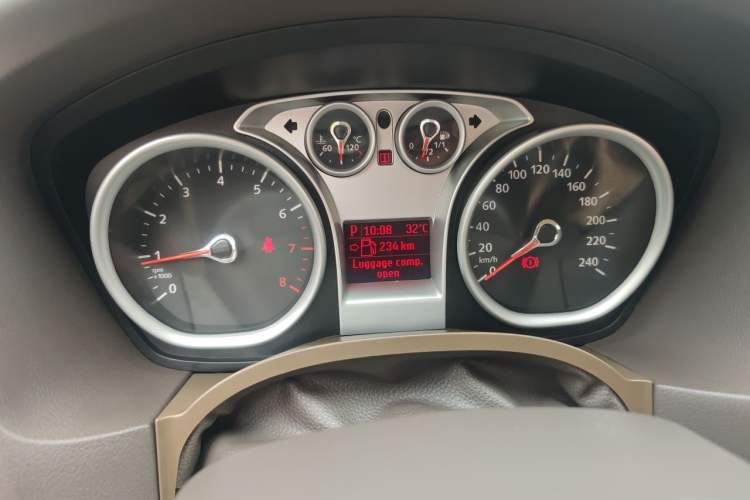 Used Ford Focus 2013 Sedan Classic 1.8L Automatic Base Model Instrument Cluster