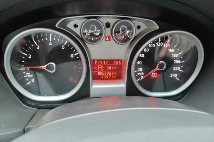 Used Ford Focus 2013 Sedan Classic 1.8L Automatic Base Model Instrument Cluster