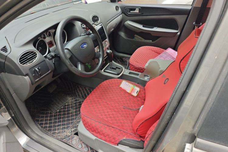 Used Ford Focus 2013 Hatchback Classic 1.8L Automatic Base Model Left Front Seat