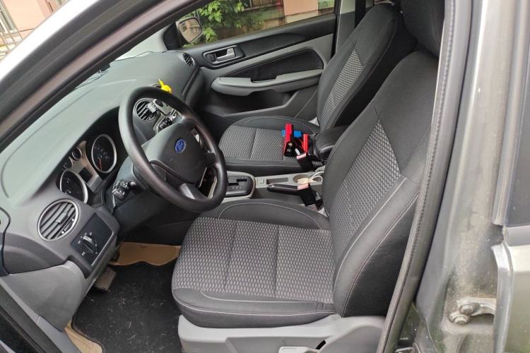 Used Ford Focus 2013 Hatchback Classic 1.8L Automatic Base Model Left Front Seat