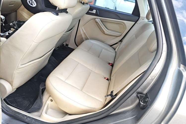 Used Ford Focus 2013 Sedan Classic 1.8L Manual Fashion Edition Left Rear Seat