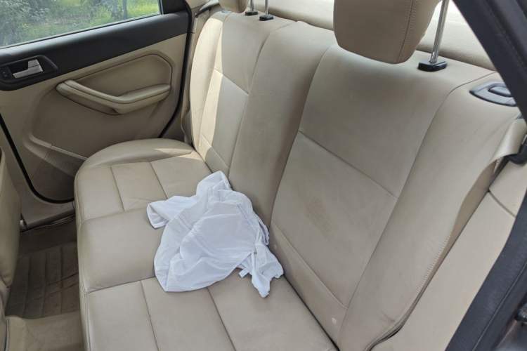Used Ford Focus 2013 Sedan Classic 1.8L Automatic Fashion Edition Left Rear Seat