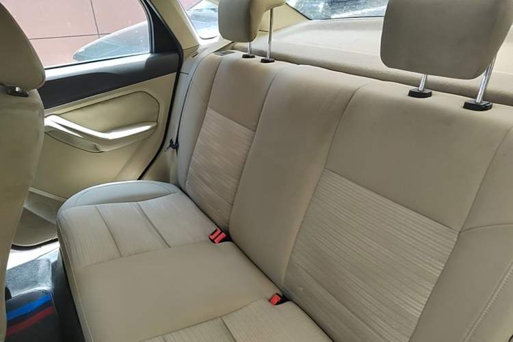 Used Ford Focus 2013 Sedan Classic 1.8L Manual Base Model Left Rear Seat