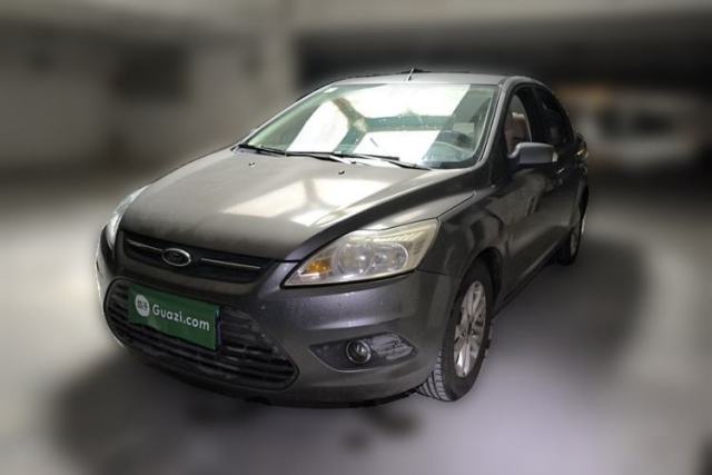 Used Ford Focus 2013 Sedan Classic 1.8L Manual Base Model