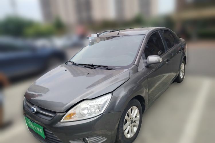 Ford Focus 2013 Sedan Classic 1.8L Manual Base Model مستعملة Guazi used car, China used car export, Used car for sale, Used  cars, Cheapest cars for sale