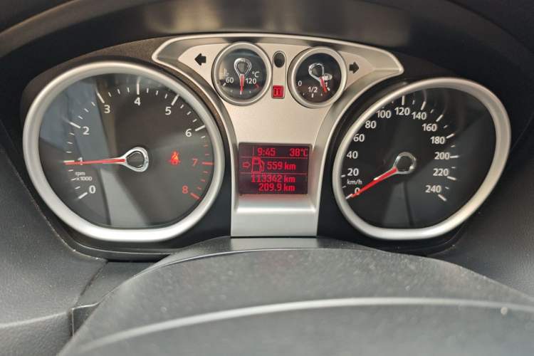Used Ford Focus 2013 Hatchback Classic 1.8L Automatic Base Model Odometer Close Up